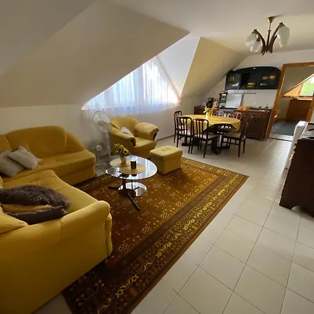 Apartment Varga Balatonbereny