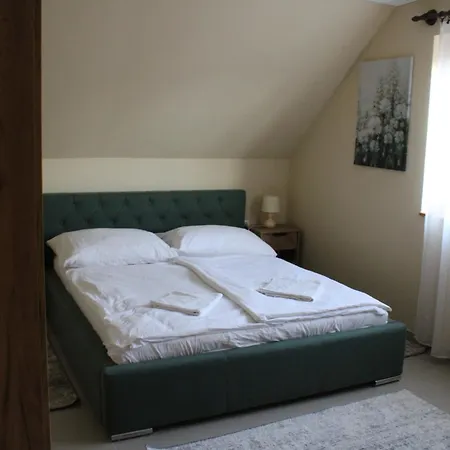 Apartment Varga *